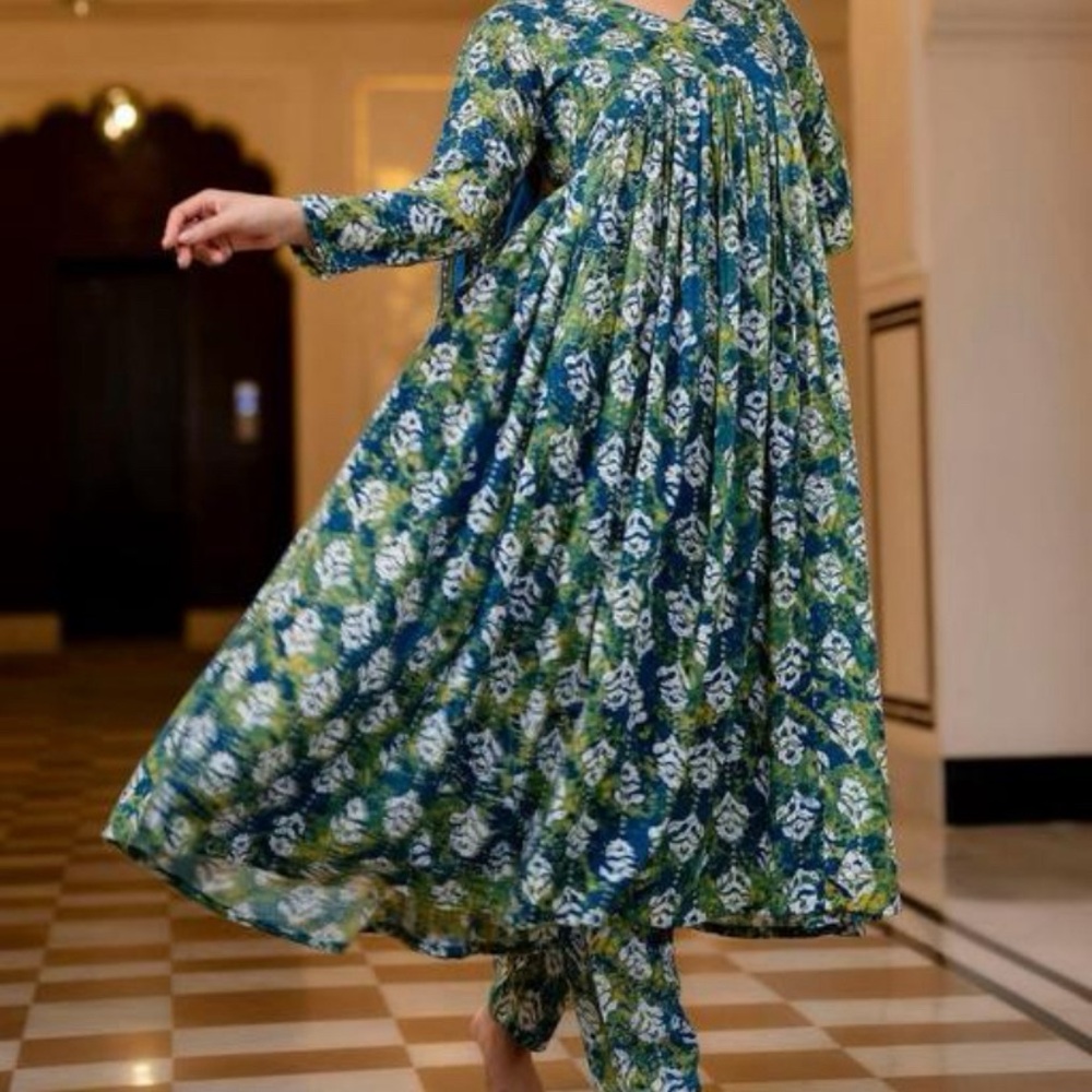 Kameez plazoo with Dupatta